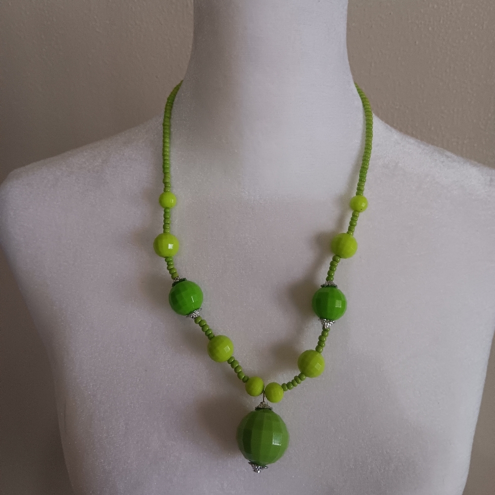 Vibrant Lime Green Chunky Disco Bead Necklace 80s 90s Vibes Funky Neon Loud